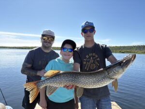 cree-river-lodge-northern-pike-fishing-2025-014