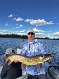 cree-river-lodge-northern-pike-fishing-2025-015