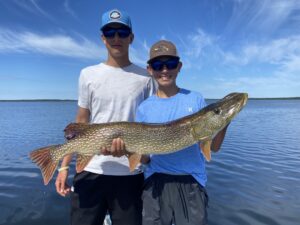 cree-river-lodge-northern-pike-fishing-2025-031