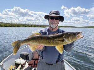 cree-river-lodge-walleye-fishing-2025-001