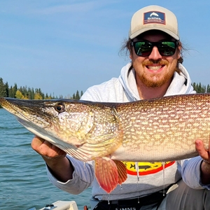 cree-river-lodge-fishing-lodge-Josh-2